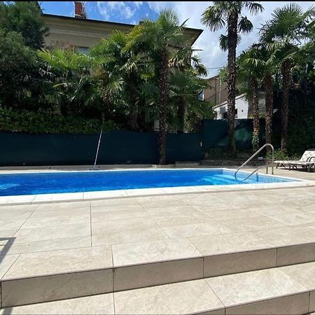 Villa Mediteran Opatija **** 외부 사진