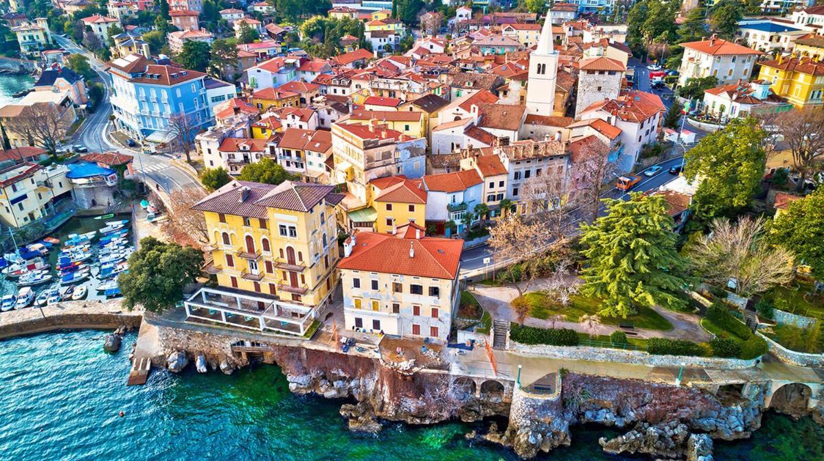Villa Mediteran Opatija **** 외부 사진