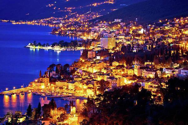 Villa Mediteran Opatija **** 외부 사진