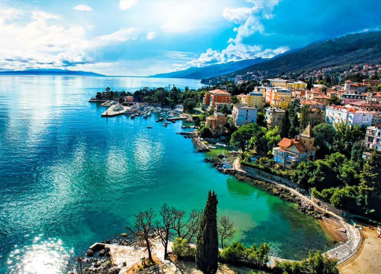 Villa Mediteran Opatija **** 외부 사진